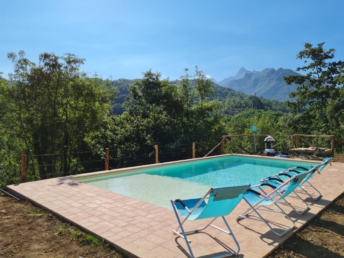 Le Case Nel Borgo Fivizzano Exteriör bild
