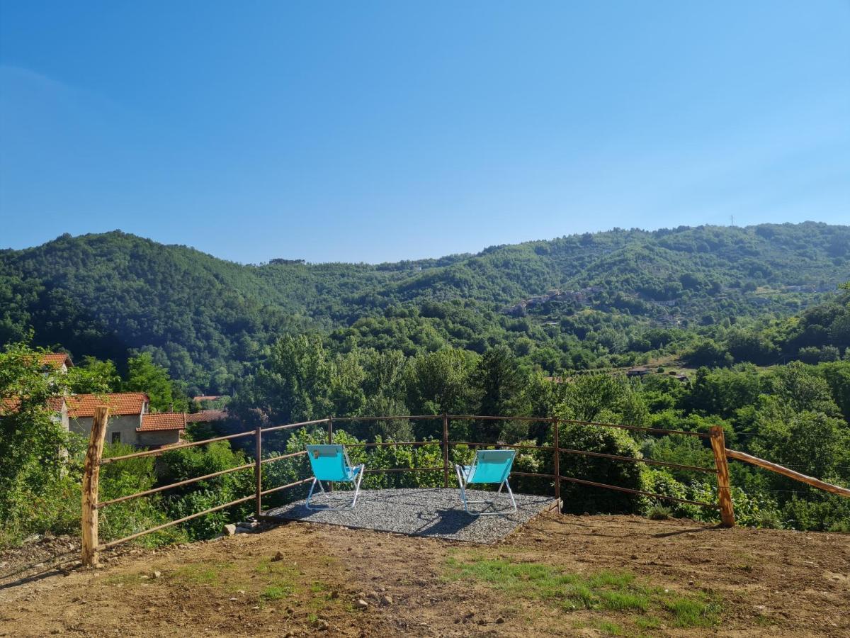 Le Case Nel Borgo Fivizzano Exteriör bild