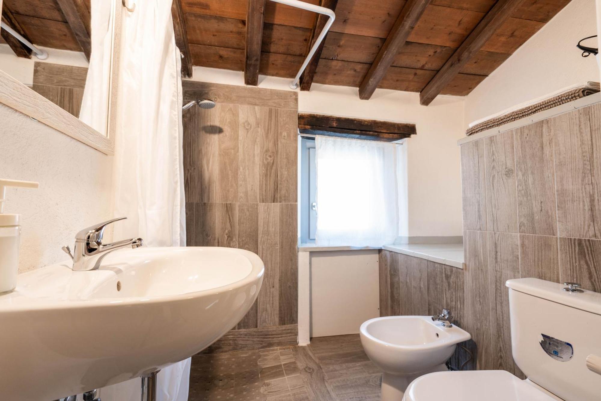 Le Case Nel Borgo Fivizzano Exteriör bild