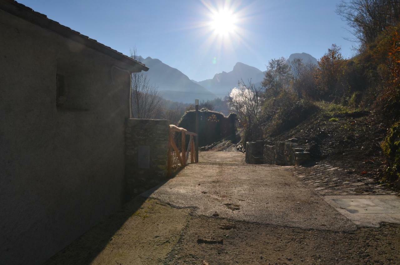 Le Case Nel Borgo Fivizzano Exteriör bild